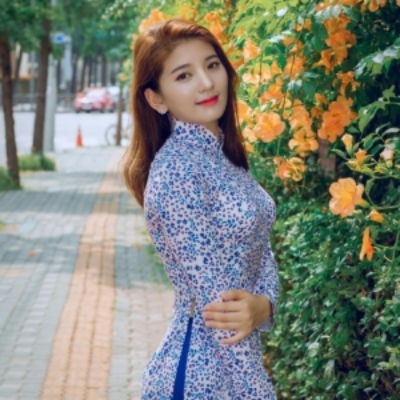 Foto Profile dari Bulan Inaya